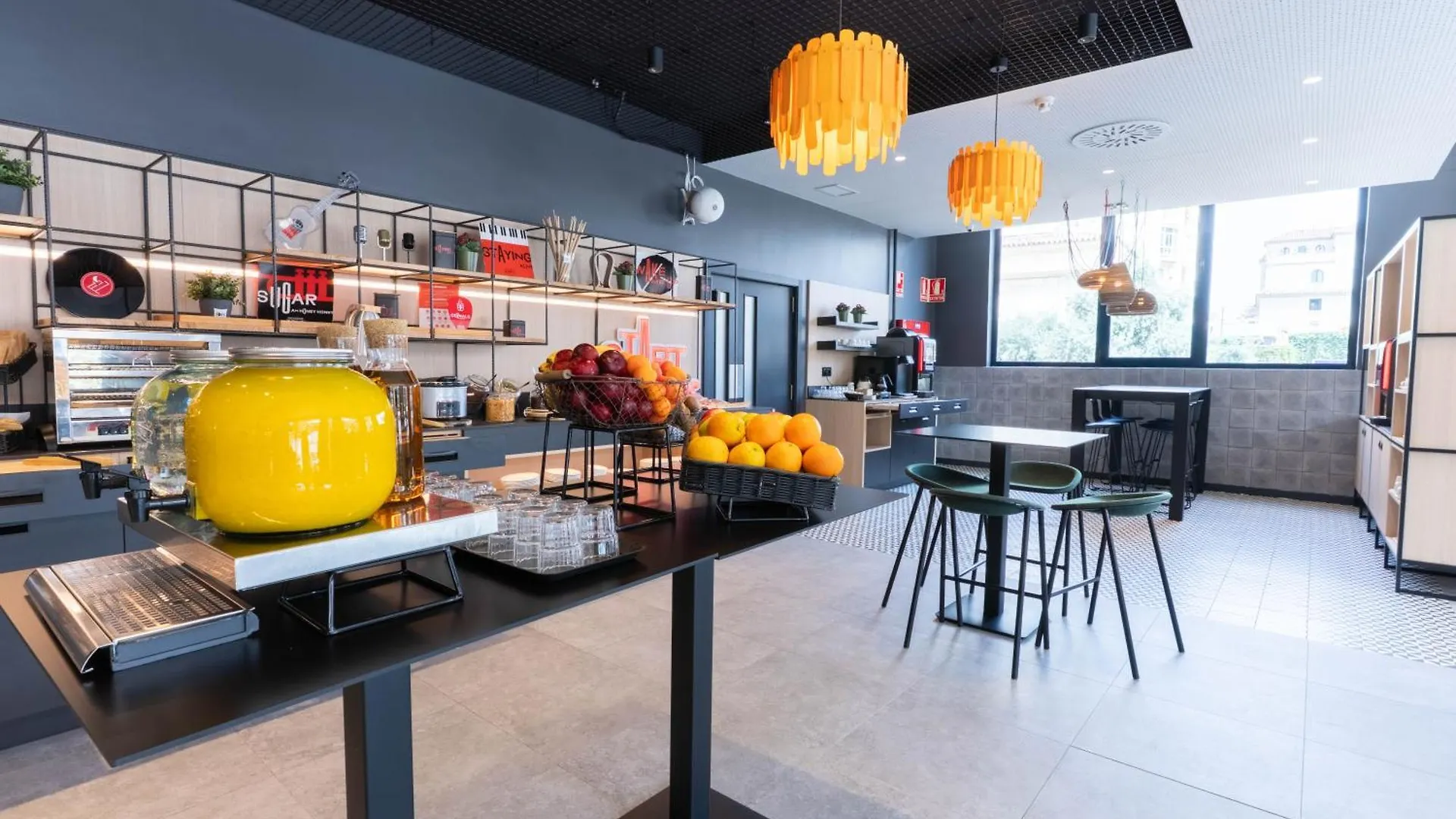 **  Hotel Ibis Malaga Centro Ciudad Spagna