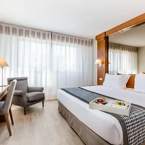 Exe Campus 4*, Cerdanyola del Valles İspanya