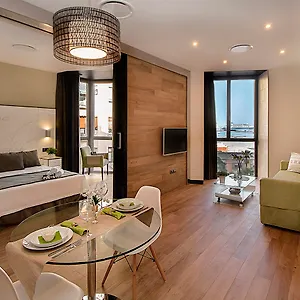 Oficentro Deluxe Apartament Malaga