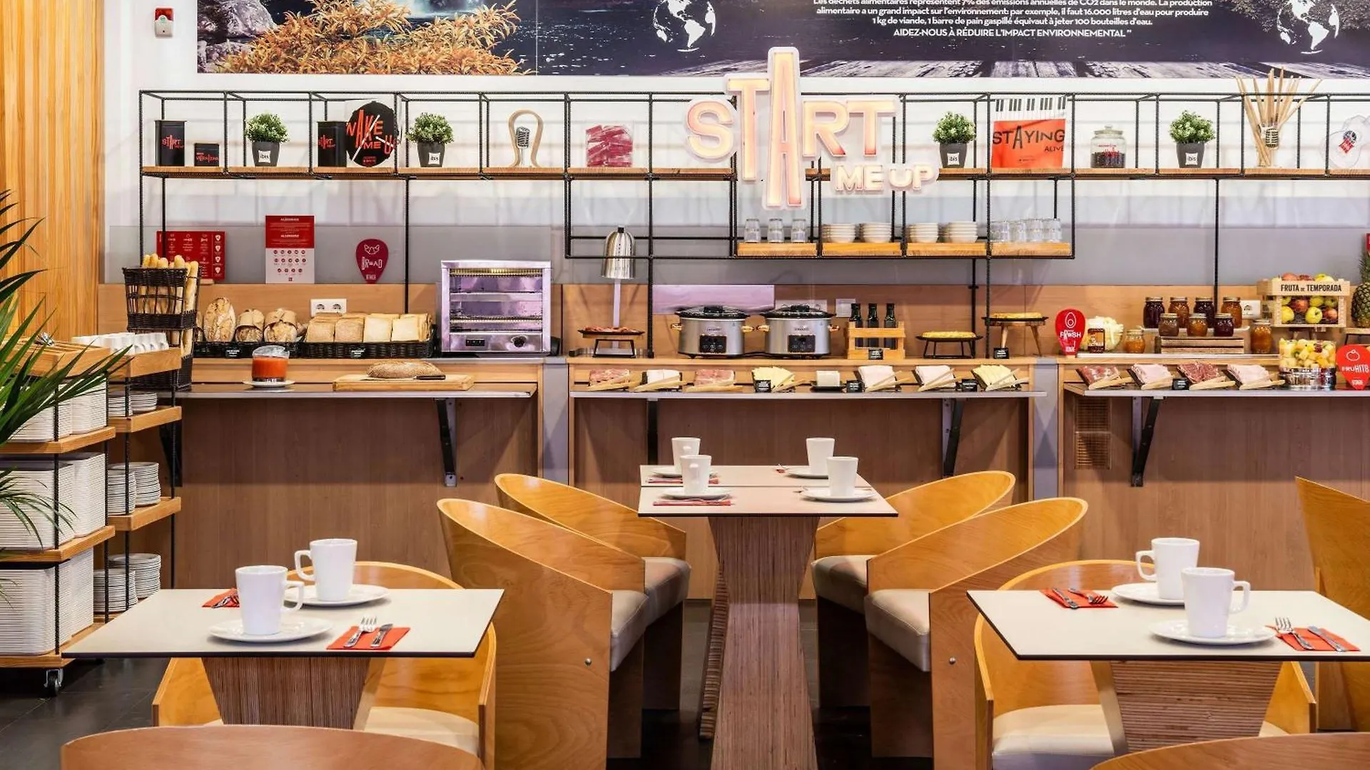 Отель Ibis Malaga Centro Ciudad 2*,