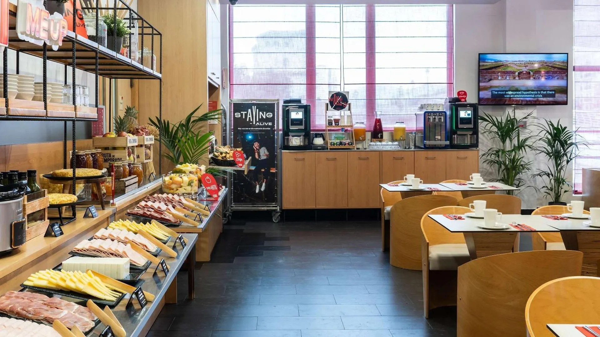 Отель Ibis Malaga Centro Ciudad
