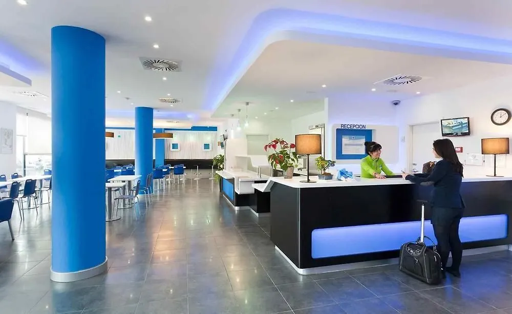 **  Отель Ibis Malaga Centro Ciudad Испания